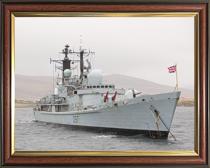 HMS Edinburgh (D97) Royal Navy Type 42 Destroyer Sitting at Anchor Photo Print Wall Art Decor Posters, Prints, & Visual Artwork Hampshire Prints 10 x 8 Classic Frame No
