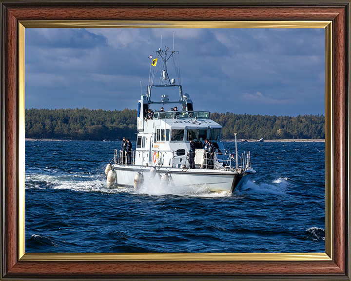 HMS Dasher (P280) Photo Print - Underway 2025 - Royal Navy Archer Class P2000 Patrol Vessel Hampshire Prints 10 x 8 Classic Frame No