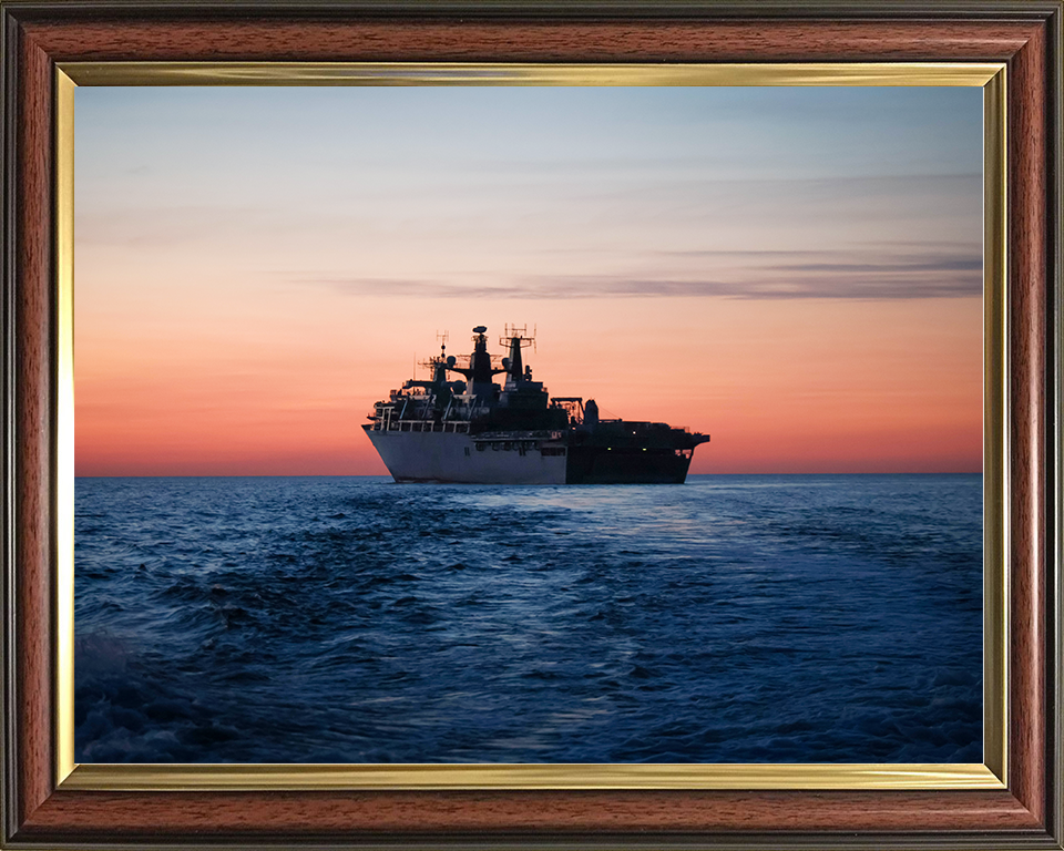 HMS Albion (L14) Royal Navy Albion Class Amphibious Ship Underway at Sunset Photo Print Wall Art Naval Decor Posters, Prints, & Visual Artwork Hampshire Prints 10 x 8 Classic Frame No