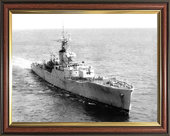 HMS Whitby (F36) Photo Print - At Sea 1962 - Royal Navy Whitby Class Frigate Posters, Prints, & Visual Artwork Hampshire Prints 10 x 8 Classic Frame No