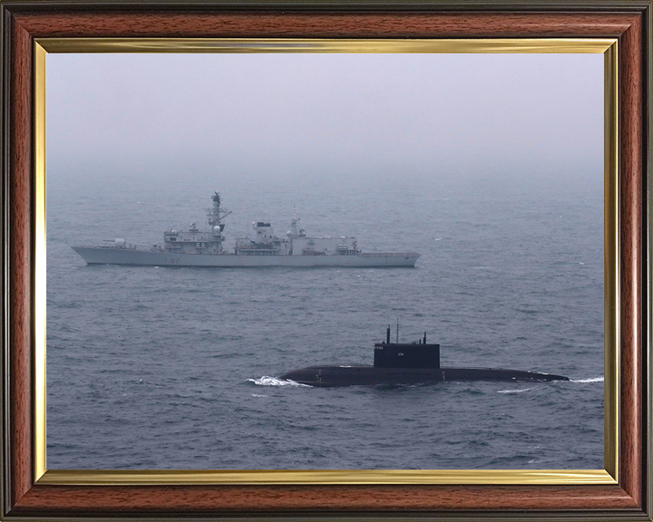 HMS Sutherland (F81) Photo Print - With Russian Submarine - Royal Navy Type 23 Frigate Hampshire Prints 10 x 8 Classic Frame No