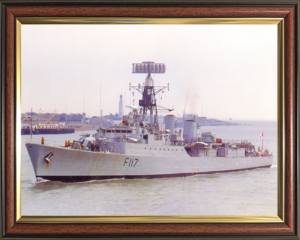 HMS Ashanti (F117) Royal Navy Tribal Class Frigate Entering Portsmouth Photo Print Wall Art Decor Posters, Prints, & Visual Artwork Hampshire Prints 10 x 8 Classic Frame No