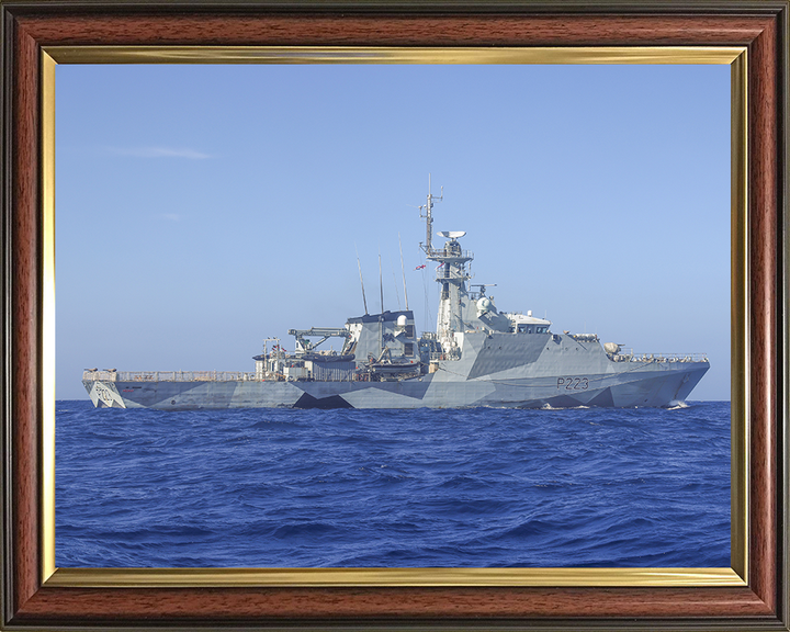 HMS Medway (P223) Photo Print - Caribbean 2025 - Royal Navy River Class Patrol Vessel Hampshire Prints 10 x 8 Classic Frame No
