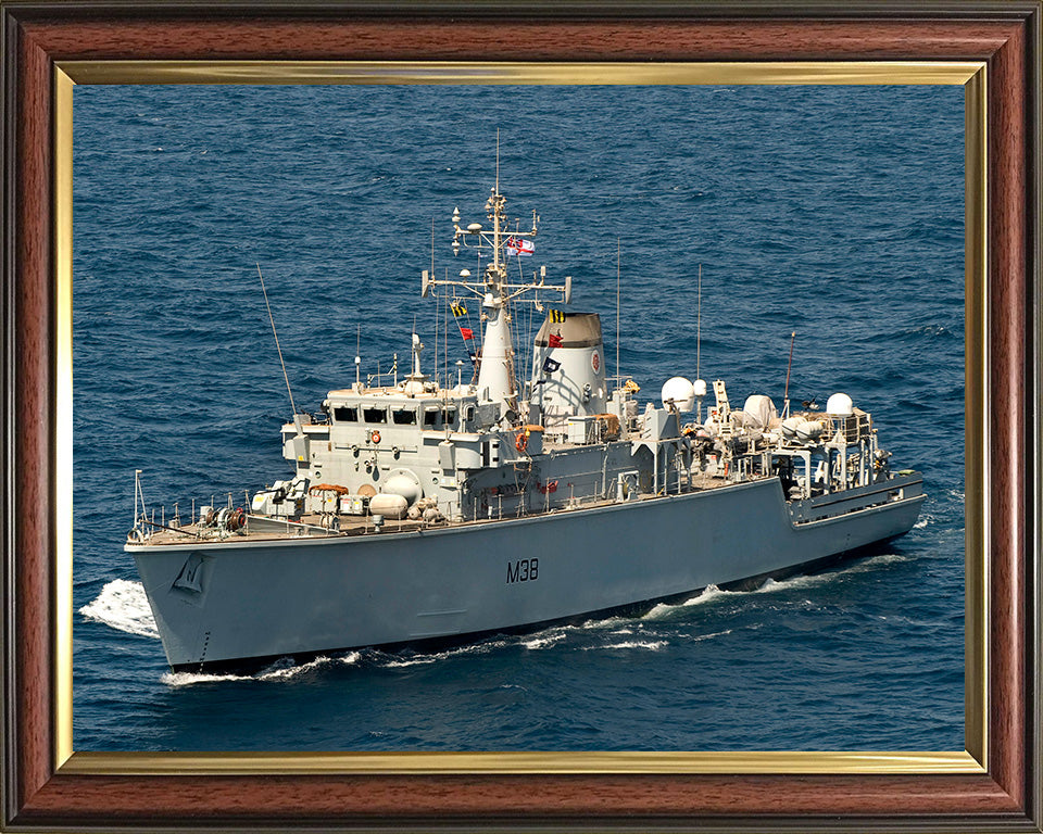 HMS Atherstone M38 Royal Navy Hunt class mine countermeasures vessel Photo Print or Framed Print - Hampshire Prints