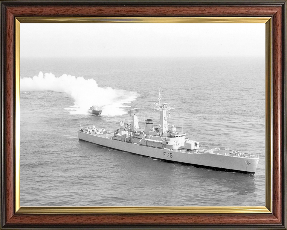 HMS Bacchante (F69) Royal Navy Leander Class Frigate With Patrol Vessel Photo Print Wall Art Decor Posters, Prints, & Visual Artwork Hampshire Prints 10 x 8 Classic Frame No