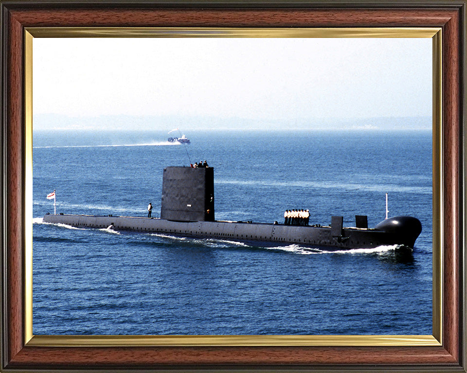 HMS Opossum S19 Royal Navy Oberon class Submarine Photo Print or Framed Print - Hampshire Prints