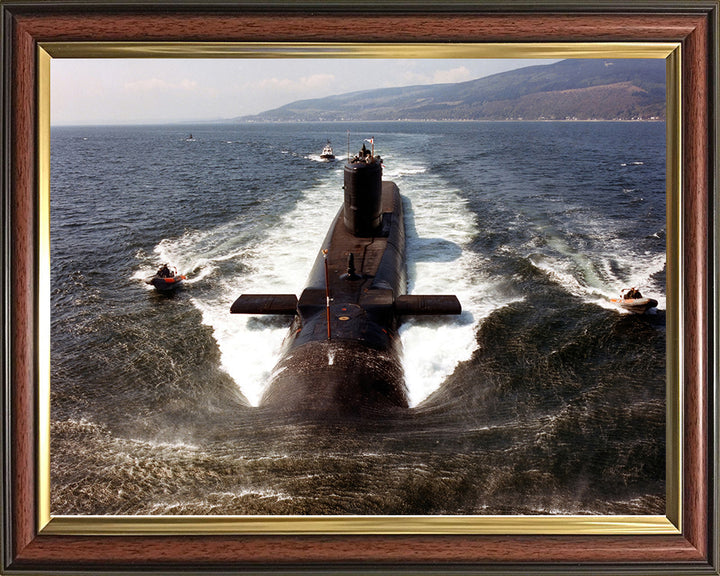 HMS Repulse S23 Royal Navy Resolution class Submarine Photo Print or Framed Print - Hampshire Prints