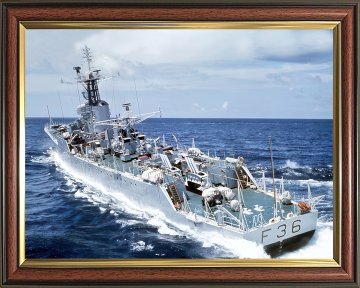HMS Whitby (F36) Photo Print - Stern View 1970s - Royal Navy Whitby Class Frigate Hampshire Prints 10 x 8 Classic Frame No