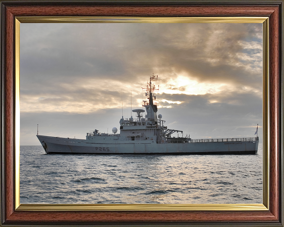 HMS Dumbarton Castle (P265) Royal Navy Castle Class Patrol Vessel At Sunset Photo Print Wall Art Decor Posters, Prints, & Visual Artwork Hampshire Prints 10 x 8 Classic Frame No