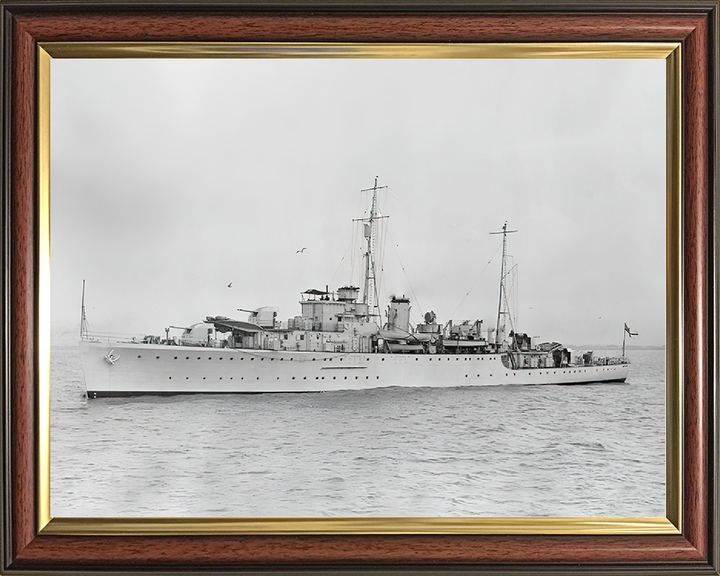 HMS Auckland (L61) Royal Navy Egret Class Sloop Port Side View Photo Print Wall Art Decor Posters, Prints, & Visual Artwork Hampshire Prints 10 x 8 Classic Frame No