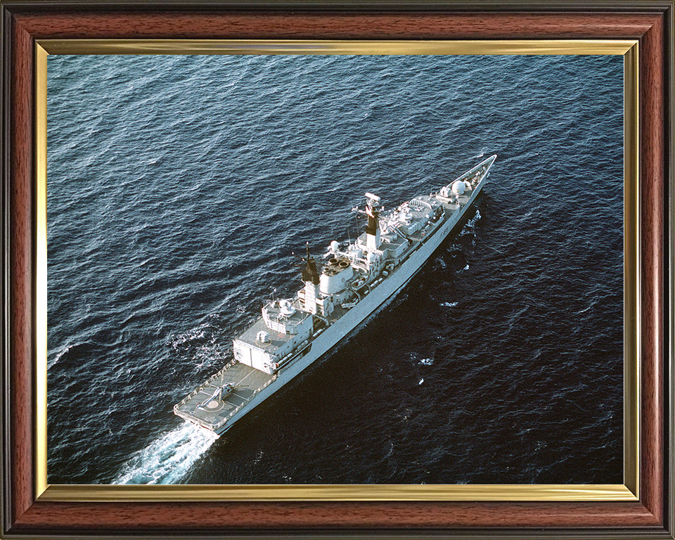 HMS Cumberland (F85) Royal Navy Type 22 Frigate At Sea 1991 Photo Print Wall Art Decor Posters, Prints, & Visual Artwork Hampshire Prints 10 x 8 Classic Frame No