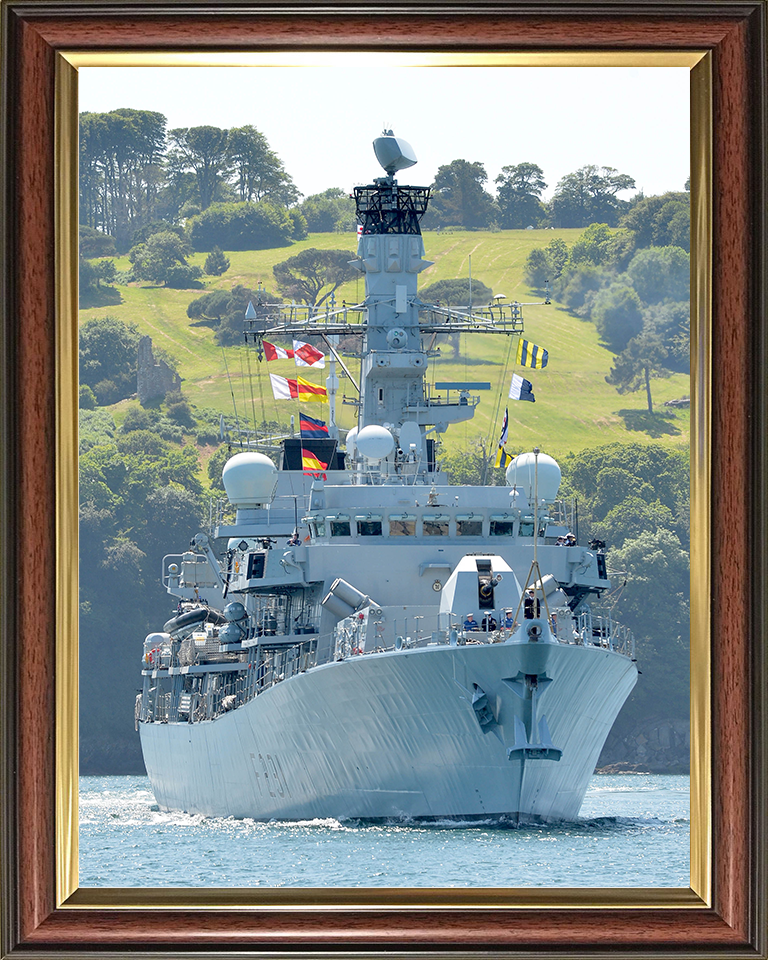 HMS Argyll (F231) Royal Navy Type 23 Frigate Plymouth Sound 2014 Photo Print Wall Art Decor Posters, Prints, & Visual Artwork Hampshire Prints 10 x 8 Classic Frame No