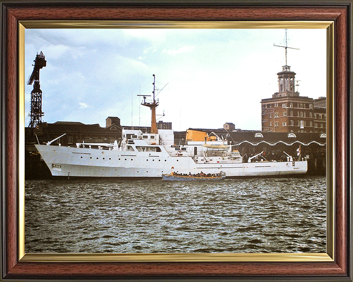HMS Beagle (A319) Royal Navy Bulldog Class Survey Vessel Portsmouth 1982 Photo Print Wall Art Decor Posters, Prints, & Visual Artwork Hampshire Prints 10 x 8 Classic Frame No