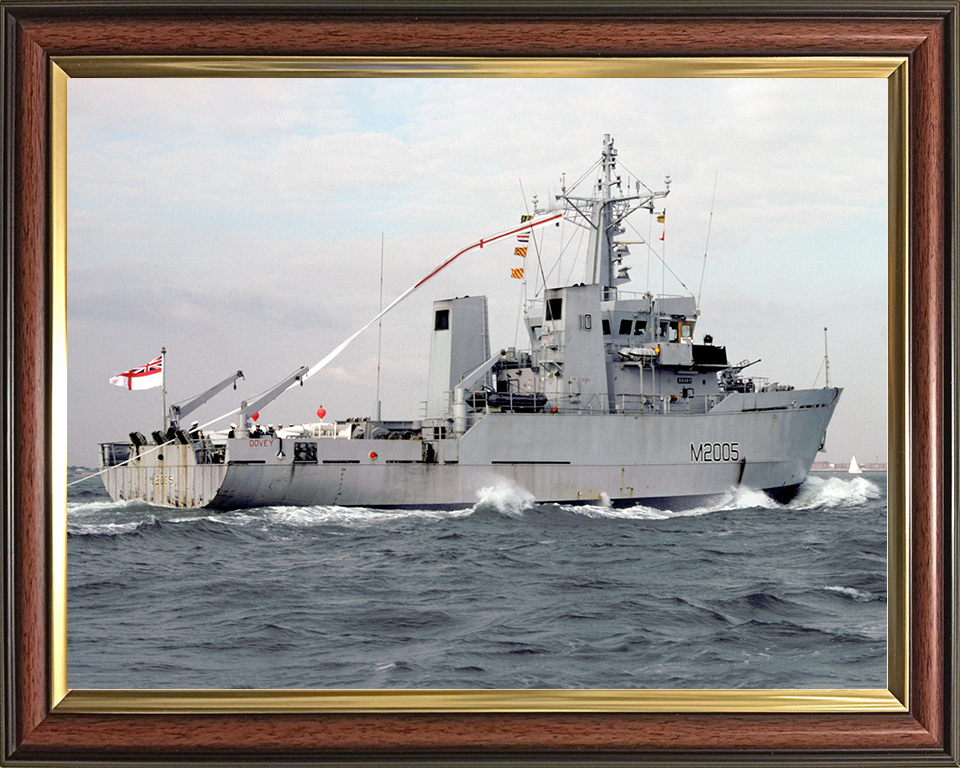 HMS Dovey (M2005) Royal Navy River Class Minesweeper Paying Off Photo Print Wall Art Decor Posters, Prints, & Visual Artwork Hampshire Prints 10 x 8 Classic Frame No
