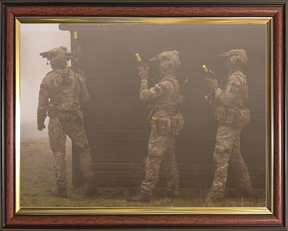 Royal Marines Commandos Through the Mist 2026 Photo Print 42 Commando Wall Art Military Decor Posters, Prints, & Visual Artwork Hampshire Prints 10 x 8 Classic Frame No