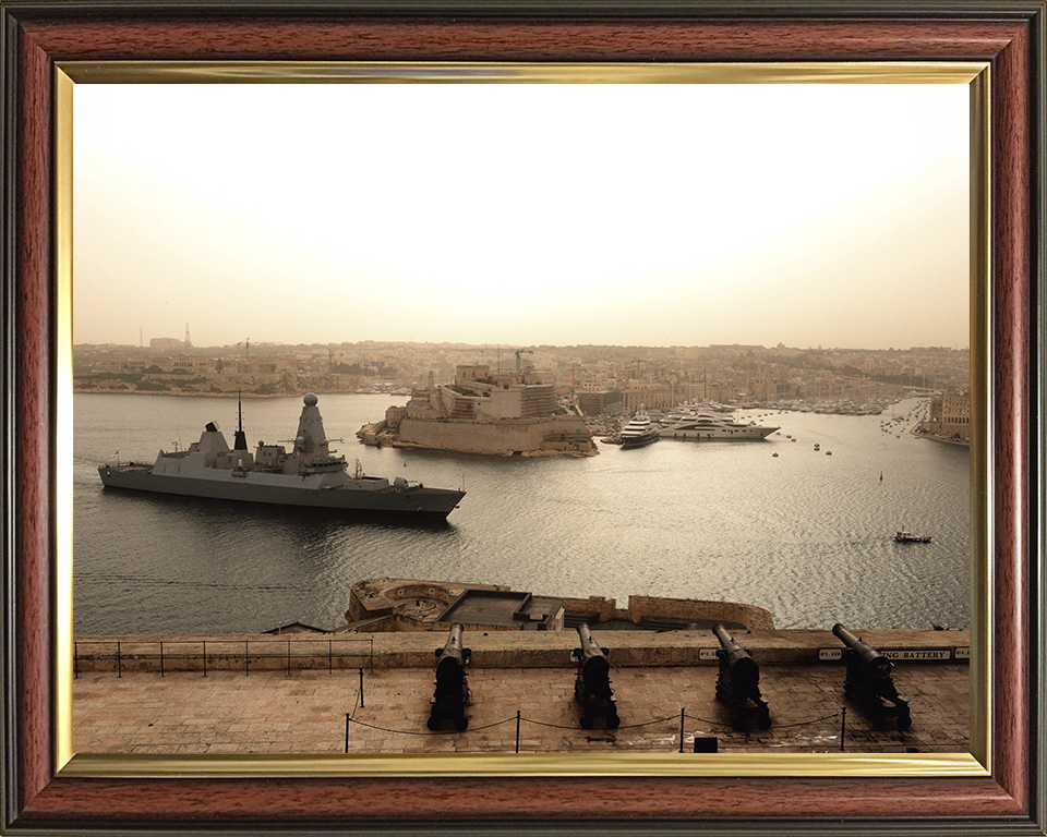 HMS Defender (D36) Photo Print - Enters Valletta 2014 - Royal Navy Type 45 Destroyer Posters, Prints, & Visual Artwork Hampshire Prints 10 x 8 Classic Frame No