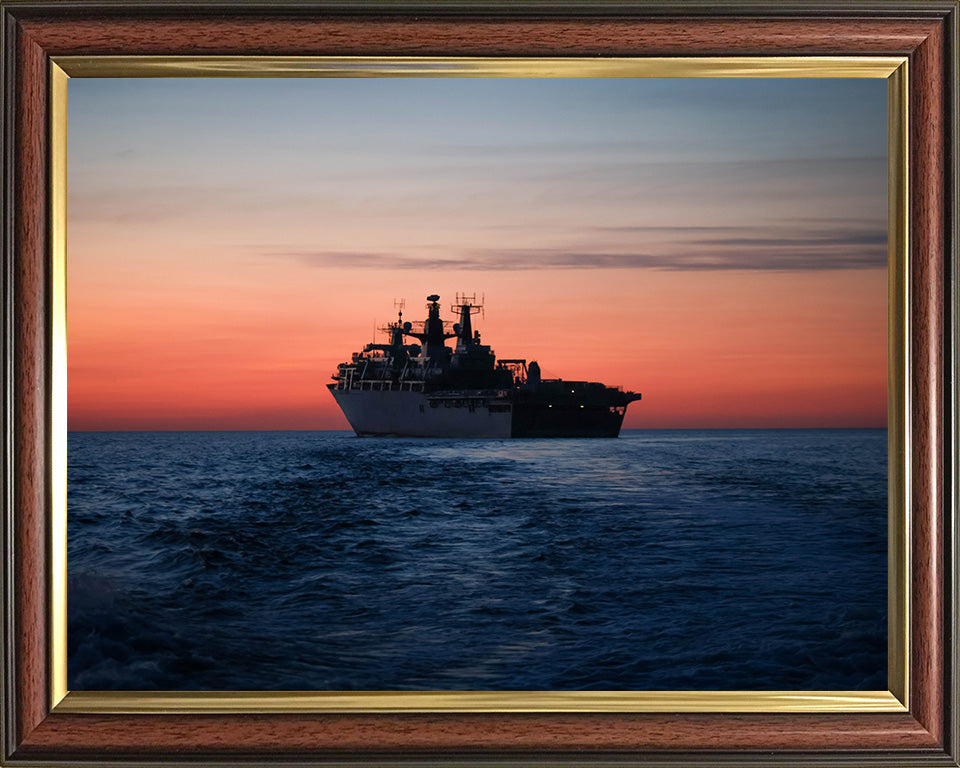 HMS Albion L14 | Photo Print | Framed Print | Albion Class | Amphibious ship | Royal Navy Hampshire Prints