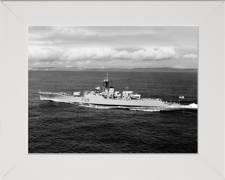 HMS Rhyl F129 Rothesay Class Frigate Port Beam Photo Print - Posters, Prints, & Visual Artwork - by Hampshire Prints (image 5 of 9)