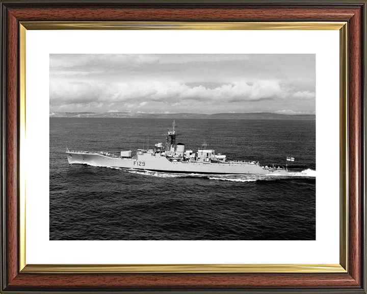 HMS Rhyl F129 Rothesay Class Frigate Port Beam Photo Print - Posters, Prints, & Visual Artwork - by Hampshire Prints (image 8 of 9)