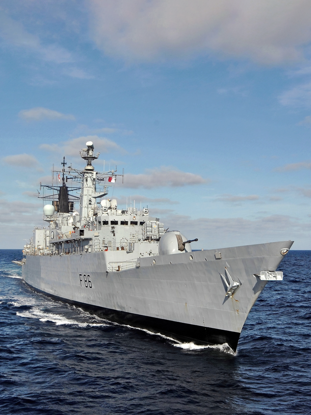 HMS Campbeltown (F86) Royal Navy Type 22 Frigate Starboard Bow View Photo Print Wall Art Decor Posters, Prints, & Visual Artwork Hampshire Prints 6 x 4 No Frame No