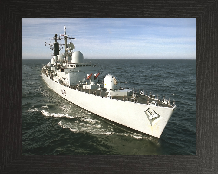 HMS Glasgow (D88) Royal Navy Type 42 Destroyer Starboard Bow View Photo Print Wall Art Decor - Posters, Prints, & Visual Artwork - by Hampshire Prints (image 3 of 9)
