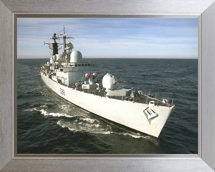 HMS Glasgow (D88) Royal Navy Type 42 Destroyer Starboard Bow View Photo Print Wall Art Decor - Posters, Prints, & Visual Artwork - by Hampshire Prints (image 7 of 9)