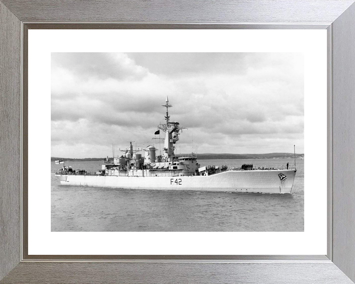 HMS Phoebe F42 Leander Class Frigate 1988 Photo Print - Posters, Prints, & Visual Artwork - by Hampshire Prints (image 6 of 9)