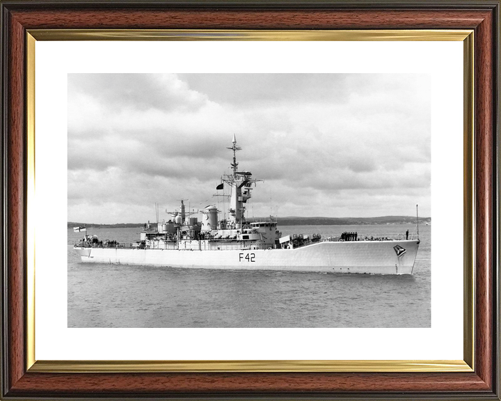 HMS Phoebe F42 Leander Class Frigate 1988 Photo Print - Posters, Prints, & Visual Artwork - by Hampshire Prints (image 8 of 9)