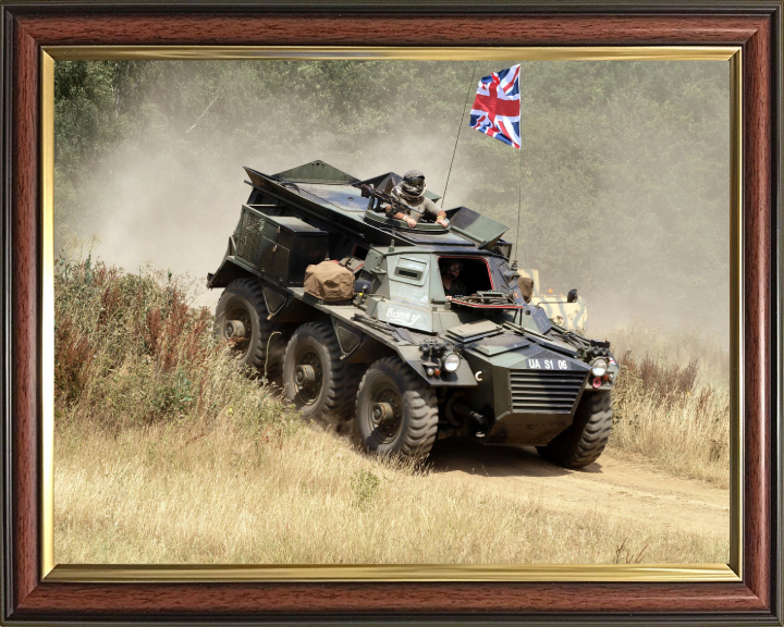 Alvis Saracen vehicle British Army Vehicle Photo Print Wall Art Military Decor UK Posters, Prints, & Visual Artwork Hampshire Prints 10 x 8 Classic Frame No