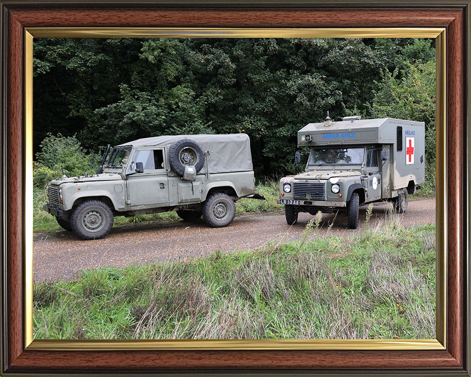 British Army Army Land Rover Pulse and Battlefield Ambulance Photo Print Wall Art Military Vehicle Decor Posters, Prints, & Visual Artwork Hampshire Prints 10 x 8 Classic Frame No