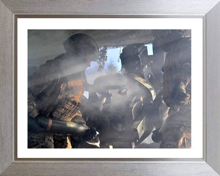Artillery Soldiers Portrait Photo Print – British Army Wall Art, Military Decor Posters, Prints, & Visual Artwork Hampshire Prints 10 x 8 Silver Frame Yes