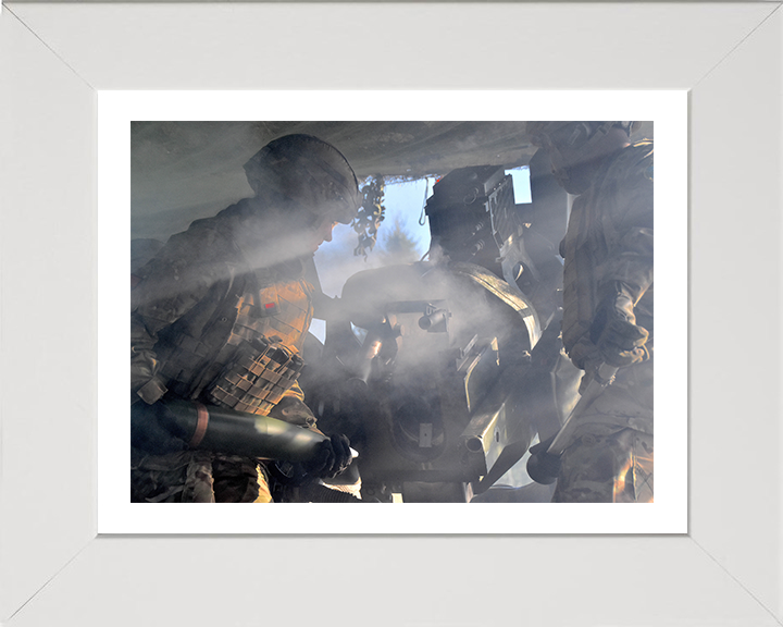 Artillery Soldiers Portrait Photo Print – British Army Wall Art, Military Decor Posters, Prints, & Visual Artwork Hampshire Prints 10 x 8 White Frame Yes