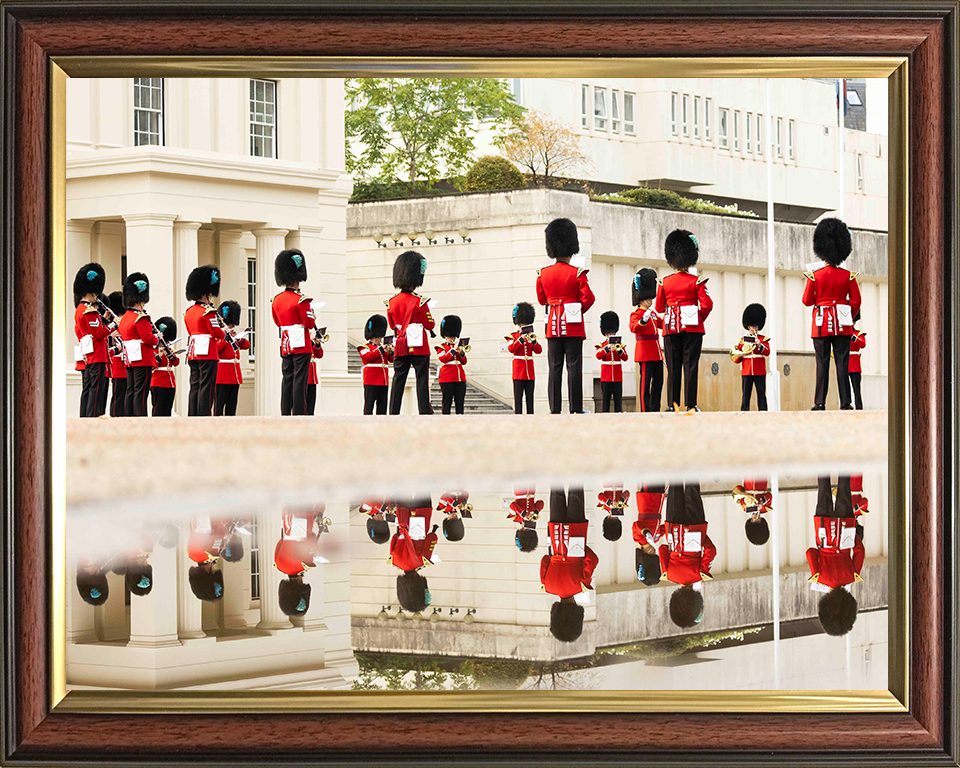 Band of the Irish Guards Reflections Photo Print – Guards Regiment Wall Art, Military Decor Posters, Prints, & Visual Artwork Hampshire Prints 10 x 8 Classic Frame No