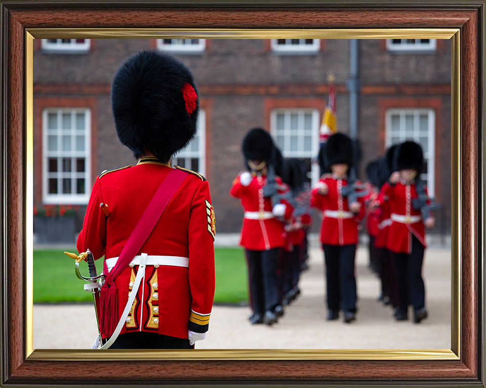 British Army Coldstream Guards honour guard Photo Print Wall Art Military Decor Poster Posters, Prints, & Visual Artwork Hampshire Prints 10 x 8 Classic Frame No
