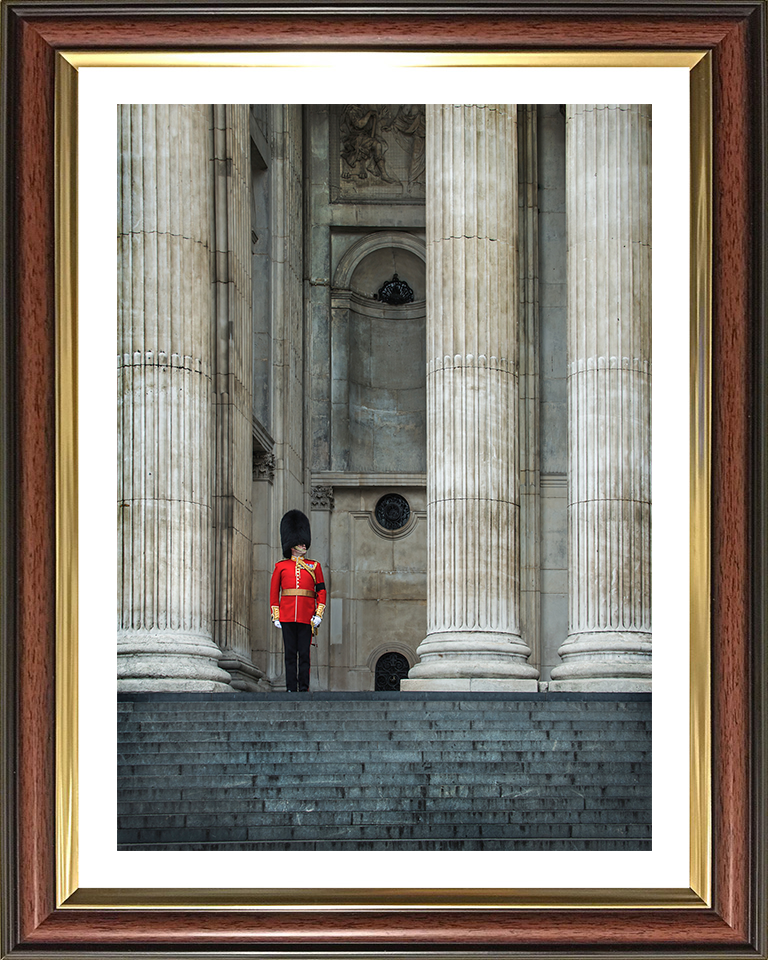 British Army Grenadier Guard at st Paul's cathedral Photo Print Wall Art Military Decor Poster Posters, Prints, & Visual Artwork Hampshire Prints 10 x 8 Classic Frame Yes