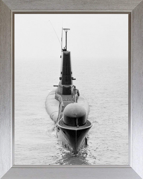 HMS Aeneas (P427) (S72) Photo Print - Bow View - Royal Navy Amphion Class Submarine Posters, Prints, & Visual Artwork Hampshire Prints 10 x 8 Silver Frame No