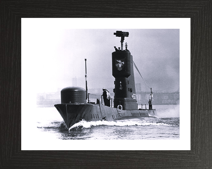 HMS Aeneas (S72) Photo Print - Paying Off 1972 - Royal Navy Amphion Class Submarine Posters, Prints, & Visual Artwork Hampshire Prints 10 x 8 Black Frame Yes