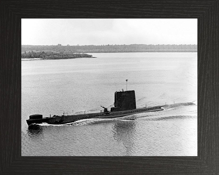 HMS Andrew (P423) Photo Print - High Port Side View - Royal Navy Amphion Class Submarine Posters, Prints, & Visual Artwork Hampshire Prints 10 x 8 Black Frame No