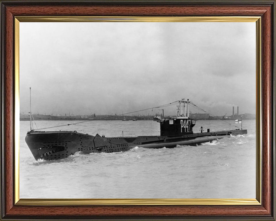 HMS Astute (P447) Photo Print - Port Side - Royal Navy Amphion Class Submarine Posters, Prints, & Visual Artwork Hampshire Prints 10 x 8 Classic Frame No
