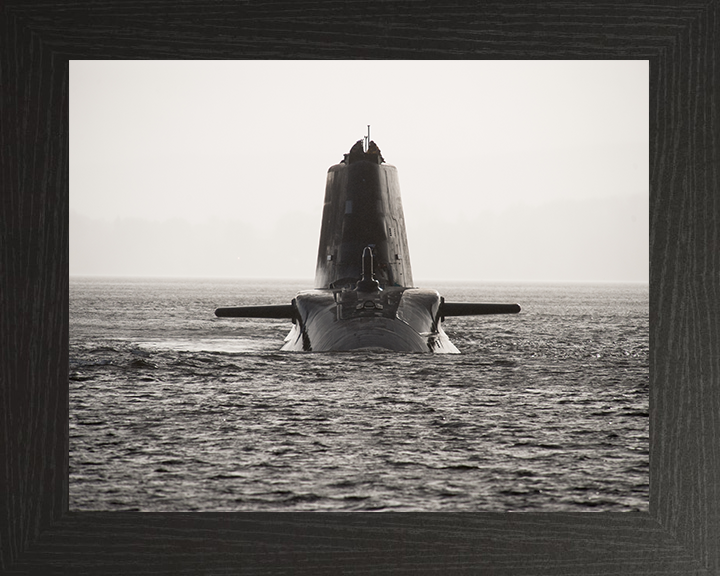 HMS Astute (S119) Photo Print - Black and White 2009 - Royal Navy Astute Class Submarine Posters, Prints, & Visual Artwork Hampshire Prints 10 x 8 Black Frame No