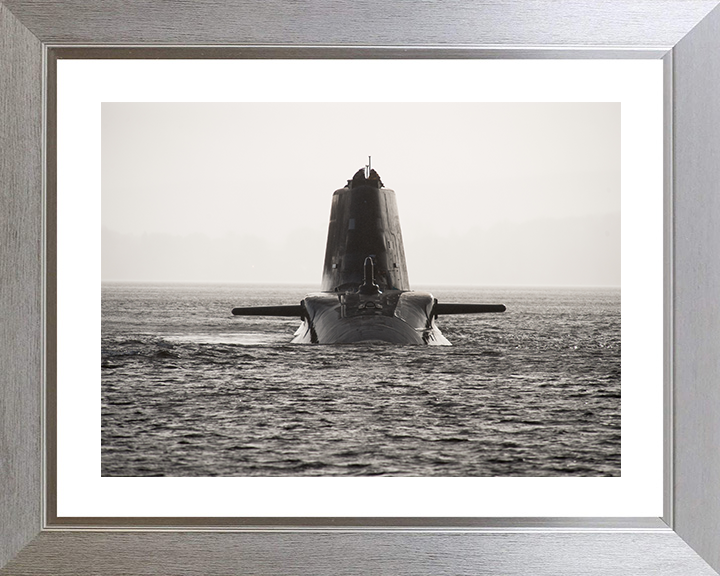 HMS Astute (S119) Photo Print - Black and White 2009 - Royal Navy Astute Class Submarine Posters, Prints, & Visual Artwork Hampshire Prints 10 x 8 Silver Frame Yes