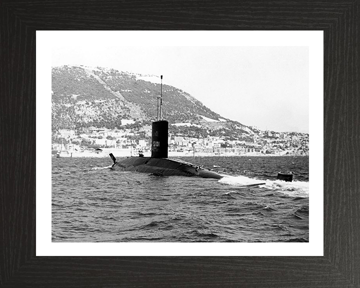 HMS Dreadnought (S101) Photo Print - Port Side View - Royal Navy Valiant Class Submarine Posters, Prints, & Visual Artwork Hampshire Prints 10 x 8 Black Frame Yes