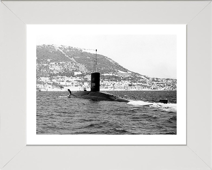 HMS Dreadnought (S101) Photo Print - Port Side View - Royal Navy Valiant Class Submarine Posters, Prints, & Visual Artwork Hampshire Prints 10 x 8 White Frame Yes