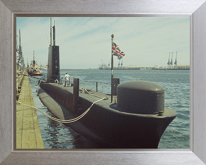 HMS Finwhale (S05) Photo Print - Alongside - Royal Navy Porpoise Class Submarine Posters, Prints, & Visual Artwork Hampshire Prints 10 x 8 Silver Frame No