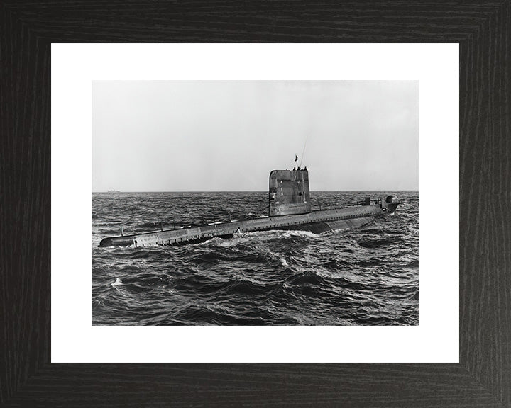 HMS Oracle (S16) Oberon Class Submarine Photo Print Starboard View Royal Navy Wall Art Naval Decor Posters, Prints, & Visual Artwork Hampshire Prints 10 x 8 Black Frame Yes