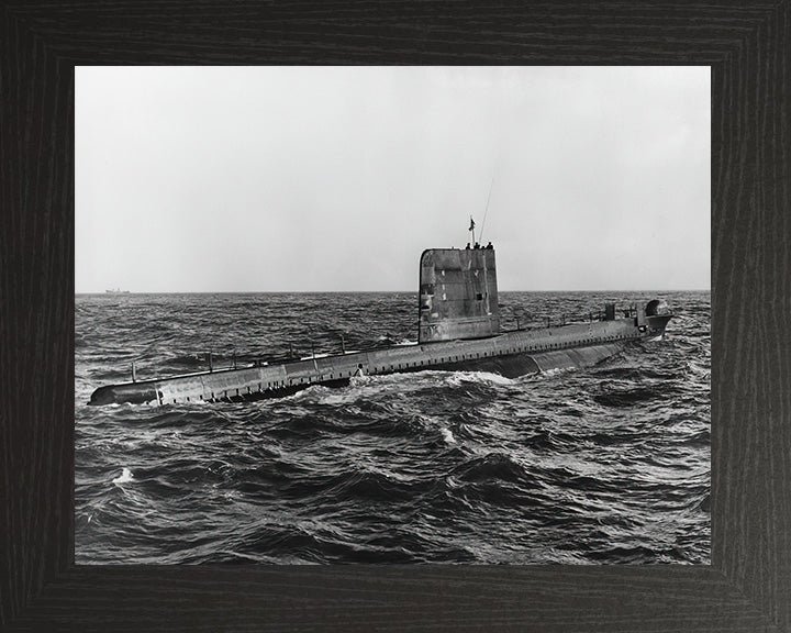 HMS Oracle (S16) Oberon Class Submarine Photo Print Starboard View Royal Navy Wall Art Naval Decor Posters, Prints, & Visual Artwork Hampshire Prints 10 x 8 Black Frame No