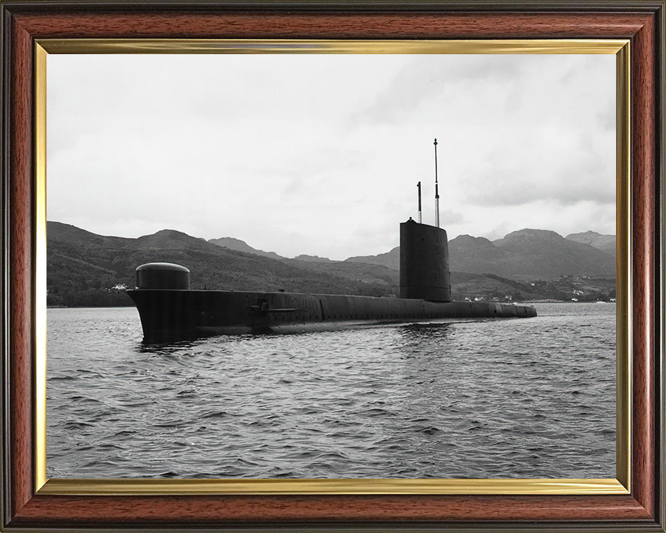HMS Osiris (S13) Oberon Class Submarine Photo Print Port Side Royal Navy Wall Art Naval Decor Poster Posters, Prints, & Visual Artwork Hampshire Prints 10 x 8 Classic Frame No