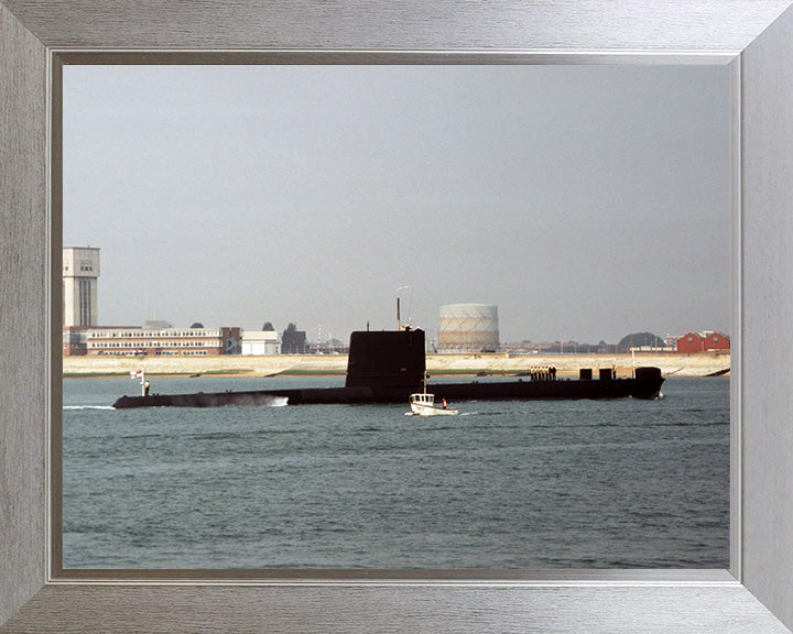 HMS Otter (S15) Photo Print - Southsea - Royal Navy Oberon Class Submarine Posters, Prints, & Visual Artwork Hampshire Prints 10 x 8 Silver Frame No