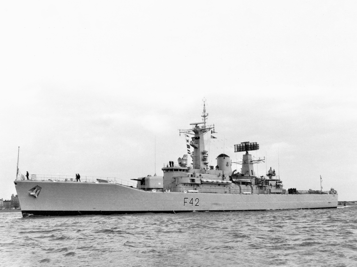 HMS Phoebe (F42) Photo Print - Entering Portsmouth 1973 - Royal Navy Leander Class Frigate