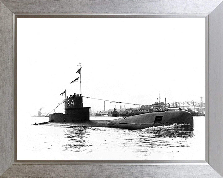 HMS R4 R Class Submarine Photo Print Starboard View Royal Navy Wall Art Naval Decor Poster Posters, Prints, & Visual Artwork Hampshire Prints 10 x 8 Silver Frame No